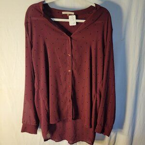Women's Button Down Blouse -- ITEM #1652
